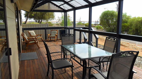 Hurtles - VIC Tourism 3