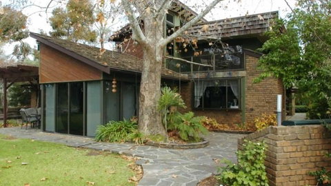 Trenberth House - VIC Tourism 4