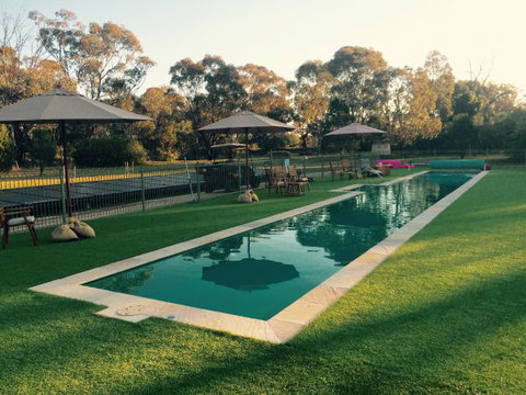 Balcraggon Accommodation - VIC Tourism 5