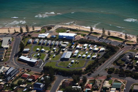 Christies Beach Tourist Park - VIC Tourism 1