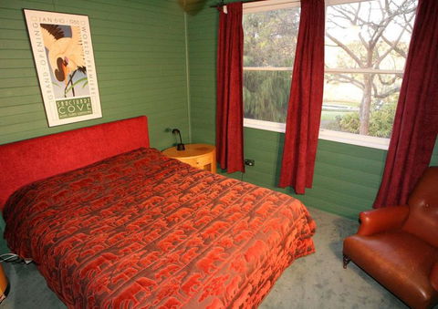 Hermitage Cottage - VIC Tourism 5