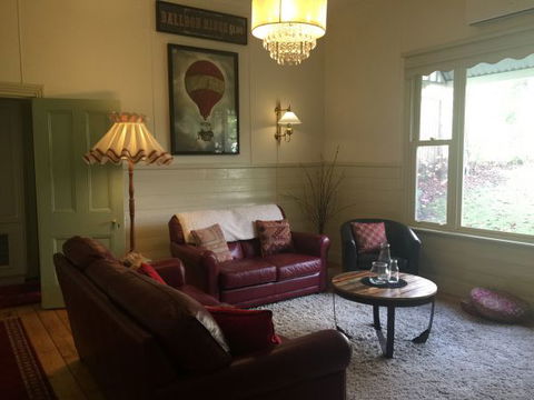Brentwood Accommodation - VIC Tourism 1