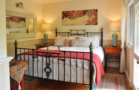 Brentwood Accommodation - VIC Tourism 3