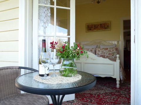 Brentwood Accommodation - VIC Tourism 4
