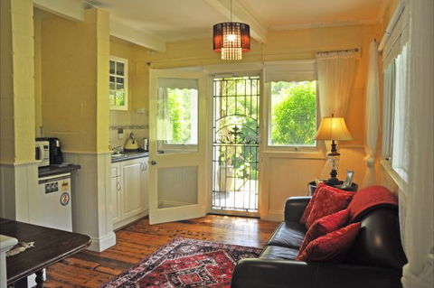 Brentwood Accommodation - VIC Tourism 7