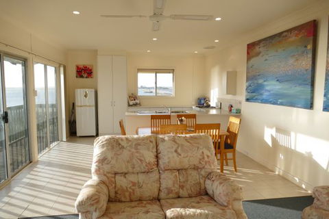 Mundoo Island Station - VIC Tourism 0