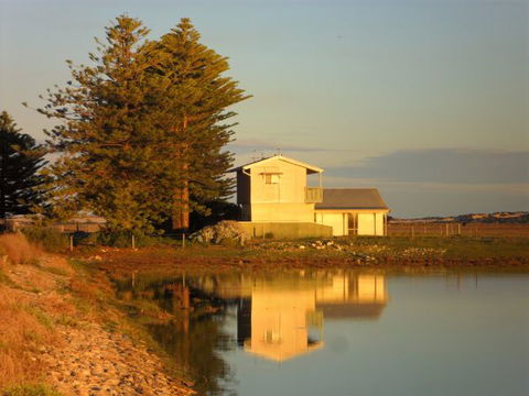 Mundoo Island Station - VIC Tourism 6