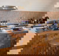 Yorke Cottage - VIC Tourism