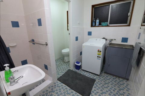 Waratah Beach Breaks - VIC Tourism 2