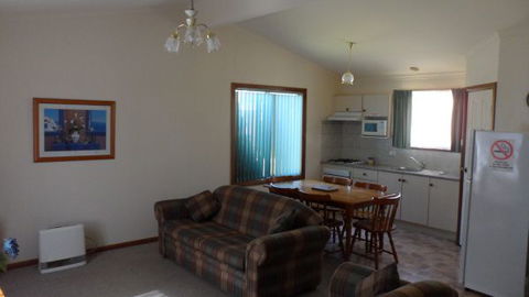 Woodcroft Park - VIC Tourism 2