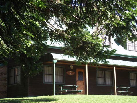 Bunya Mountains Accommodation Centre - VIC Tourism 1