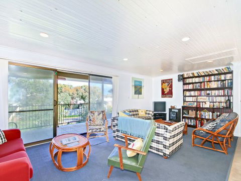 Century 21 SouthCoast: Burrangarra - VIC Tourism 2