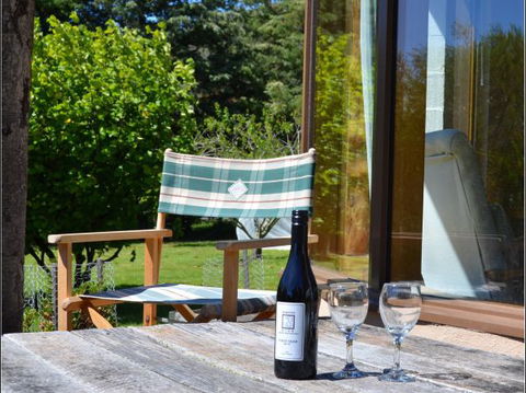 Herons Rise Vineyard Accommodation - VIC Tourism 3