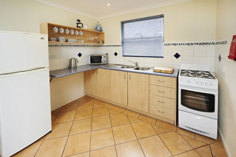 Albany Harbourside Apartments And Houses - VIC Tourism 37