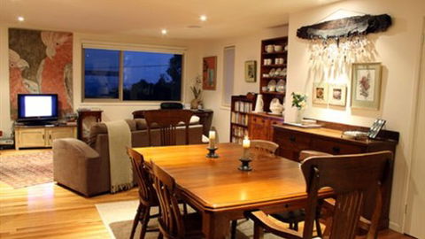 Shepherds Rest Apartment/B&B - VIC Tourism 4