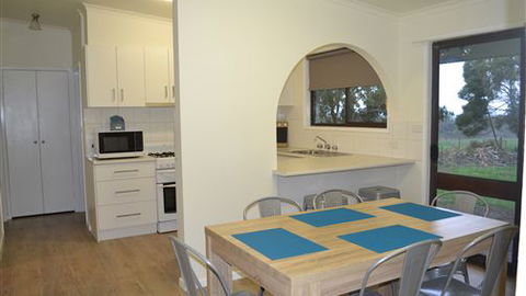 Sea Glimpse Farm Stay - VIC Tourism 2
