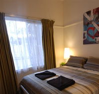 Bells Beach Backpackers - VIC Tourism