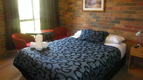 Boomers Guest House Hamilton - VIC Tourism 3