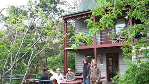 Great Ocean Road Cottages & Backpackers - VIC Tourism 1