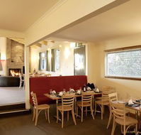 Cooroona Lodge