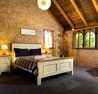 Frog Hollow Estate - VIC Tourism