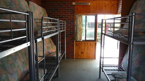 UC Camping Acacia - VIC Tourism 3