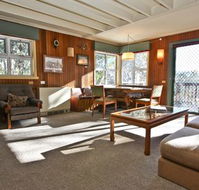 Red Onion Ski Chalet - VIC Tourism