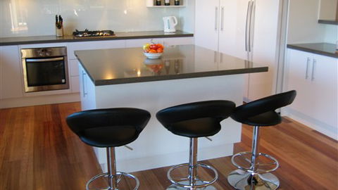 Adelberg - VIC Tourism 2