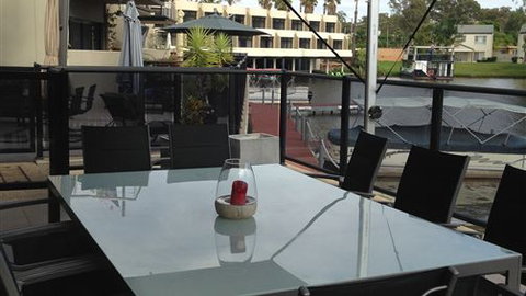 Cypress Drive Townhouse - VIC Tourism 0