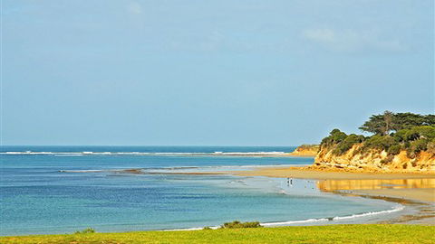 Serenity Torquay Sea View: Luxury Beachfront - VIC Tourism 6