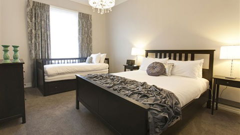 Executive Townhouse On MacArthur - VIC Tourism 0