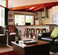 MannaGum Alpine Lodge - VIC Tourism