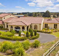 Tuscan Getaway - VIC Tourism