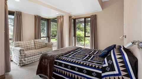 Galwiji Homestead - VIC Tourism 1