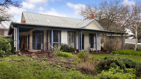 Galwiji Homestead - VIC Tourism 6