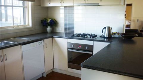 Amelda's Towerhill - VIC Tourism 3