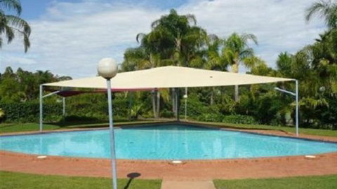 Waterfront Villa Tarni 14 - VIC Tourism 3