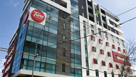 Tune Hotel Melbourne - VIC Tourism 0