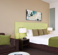 Mercure Melbourne Caroline Springs - VIC Tourism