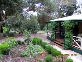 Barossa Country Cottages - VIC Tourism 0