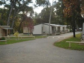 Brownhill Creek Caravan Park - VIC Tourism 7