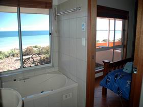 Ceduna Shelly Beach Caravan Park And Beachfront Villas - VIC Tourism 0