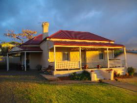  VIC Tourism
