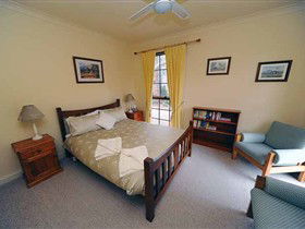 Coach House St Helens Cottages - VIC Tourism 2