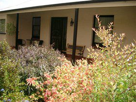Cotton Palm Cottage - VIC Tourism 0