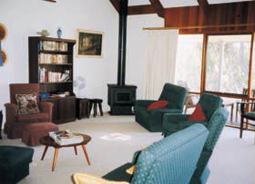 Cricklewood Cottage - VIC Tourism 2