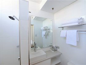 Ibis Styles Adelaide Grosvenor Hotel - VIC Tourism 2