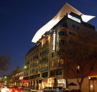 Majestic Roof Garden Hotel - VIC Tourism