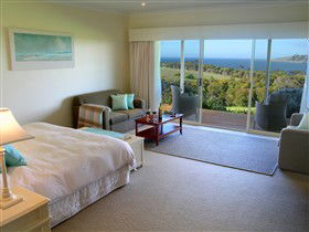 Seascape Lodge On Emu Bay - VIC Tourism 1