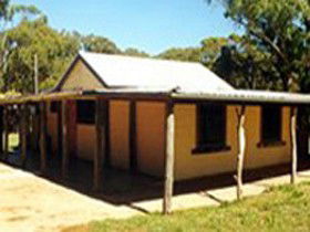 Southern Ocean Retreats - Goondooloo - VIC Tourism 0